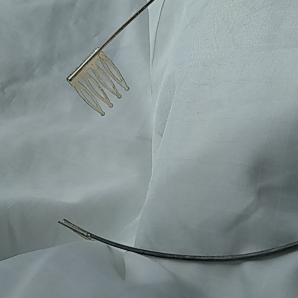 Wedding Tiara Beautiful Head Dress New - Picture 5 of 8